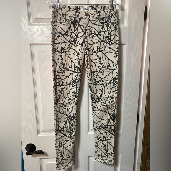PAIGE Denim Taupe Gray Print 5 Pocket SKYLINE SKINNY Jeans Womens Size 27 - Picture 2 of 13